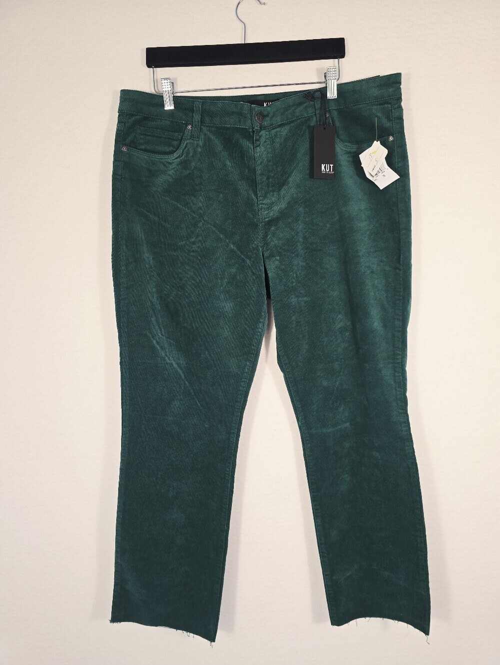 Kut From The Kloth REESE NWT Green Corduroy Raw Hem Fall casual Pants. Ladies 18 - Picture 2 of 13
